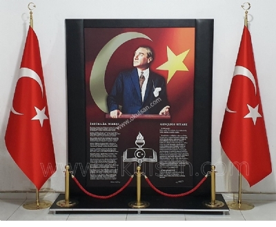 Eitim Kurumlar ve Okullar iin Atatrk Kesi modeli 185x200 cm