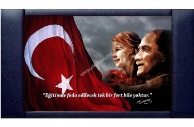 Makam Arkası Fonu Atatürk Resimli 100x160 cm